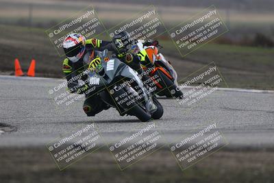 media/Nov-29-2025-TrackDaz (Sat) [[10ae2d9bce]]/B Group/Session 3 (Outside Grapevine)/